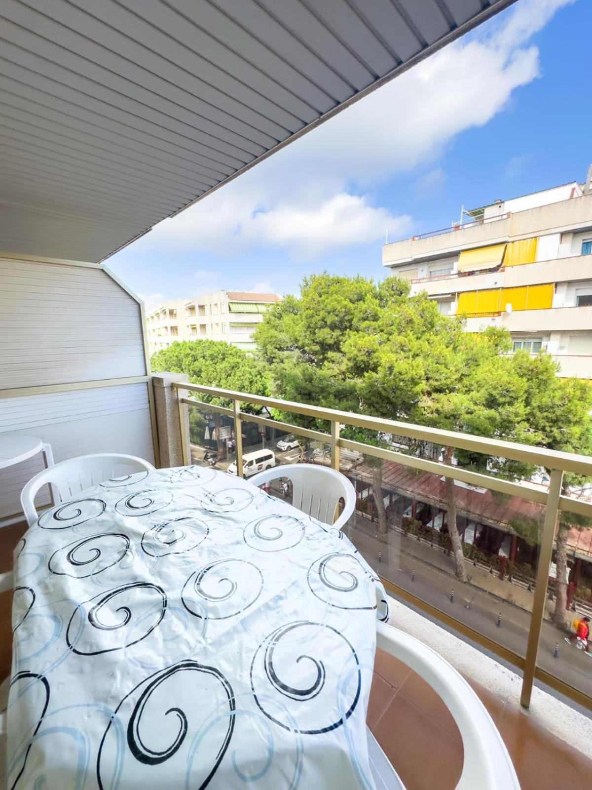 Barbastrosalou Apartament *
